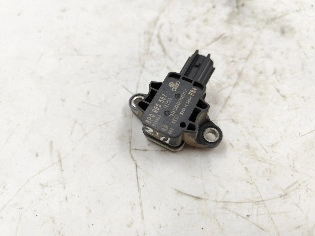 Airbag deployment crash/impact sensor 8P0955557