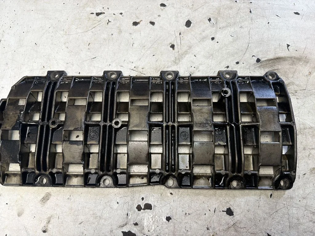 Kita variklio detalė