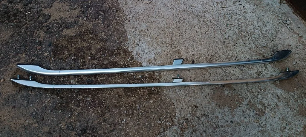 Išilginiai stogo strypai "ragai"