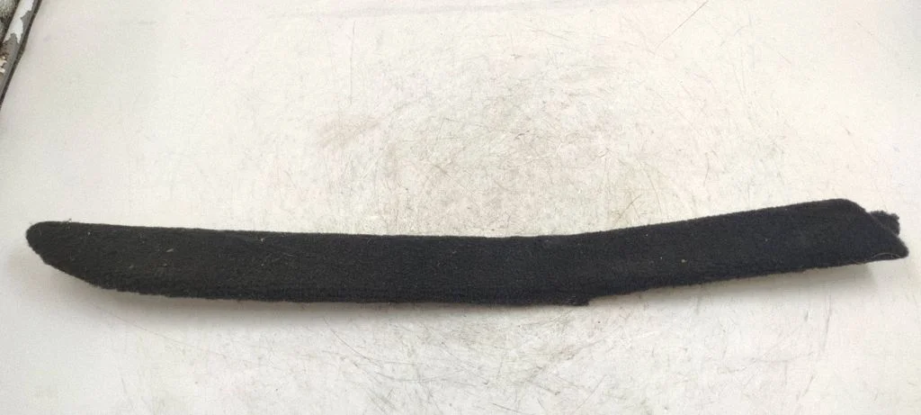 Other sill/pillar trim element 52107010