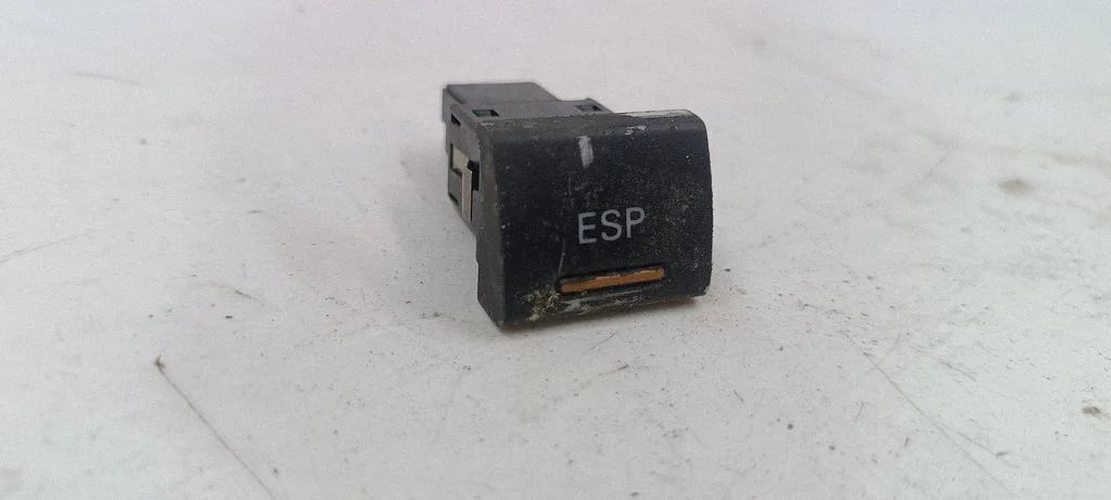 ESP (stabilumo sistemos) jungtukas