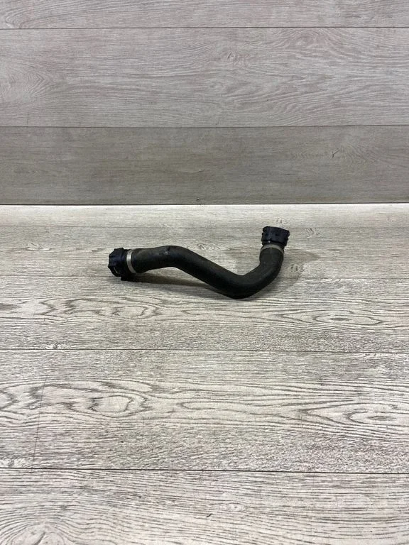 Engine coolant pipe/hose – BMW 3 Series F30 F35 F31 (2012-2018)