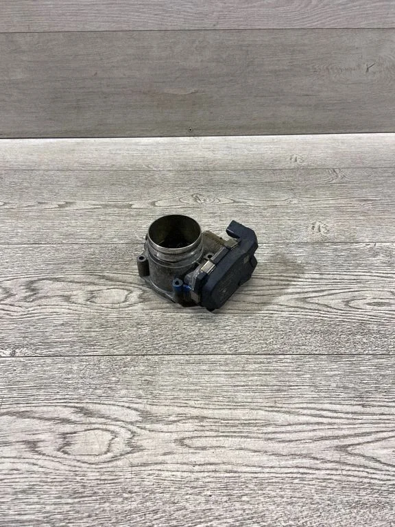 Throttle valve – BMW 5 Series F10 F11 (2009-2016)