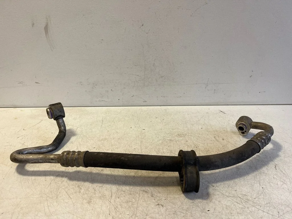 Air conditioning (A/C) pipe/hose 3B0260704N