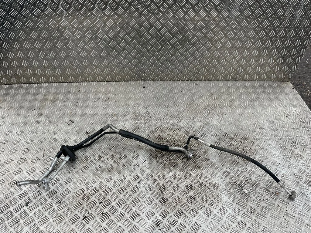 Air conditioning (A/C) pipe/hose 3B1260712D