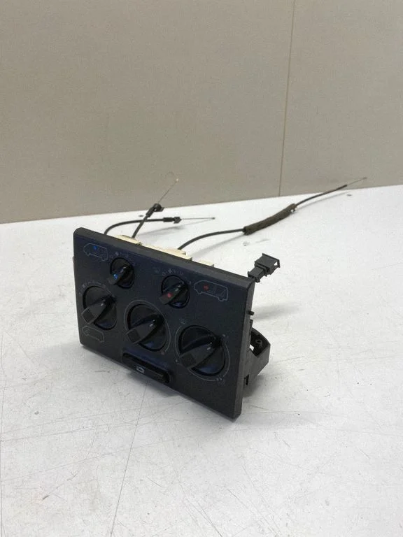 Climate control unit 7D1819045A