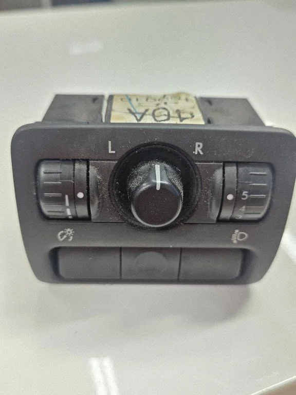 Wing mirror switch 159910