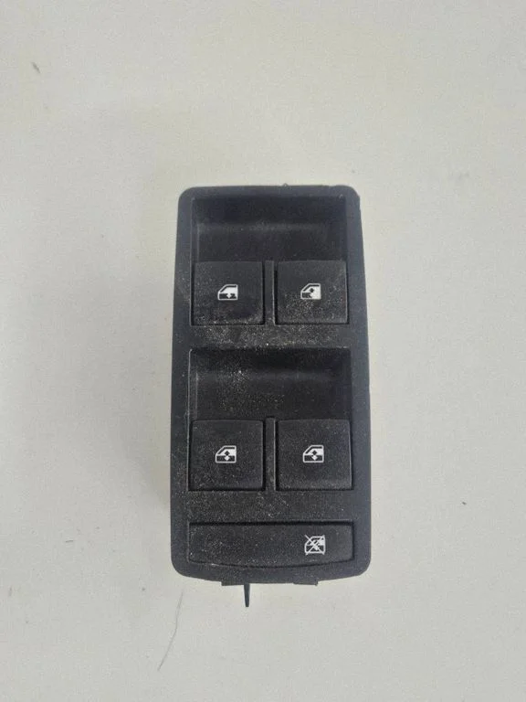 Elektrinių langų jungtukas