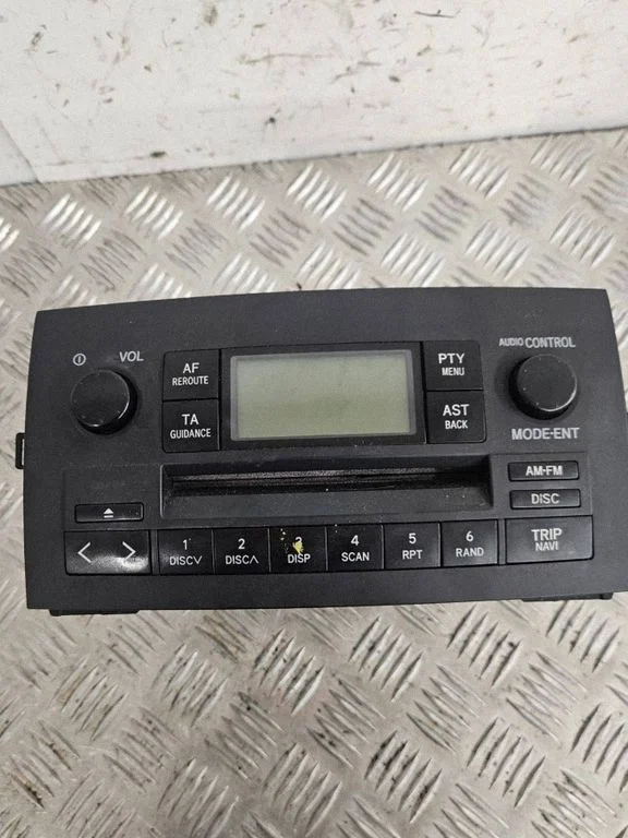 Radio/CD/DVD/GPS head unit 8612013060B0