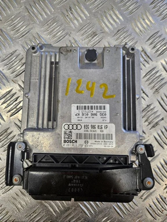 Sterownik silnika 03G906016KP