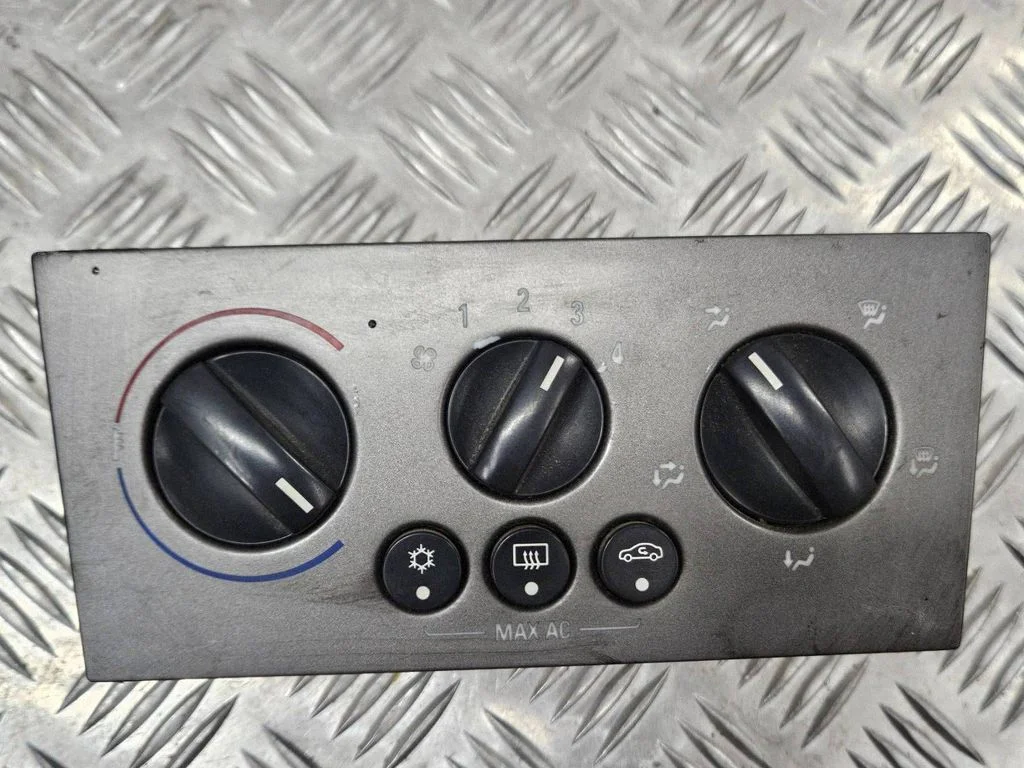 Climate control unit K9274