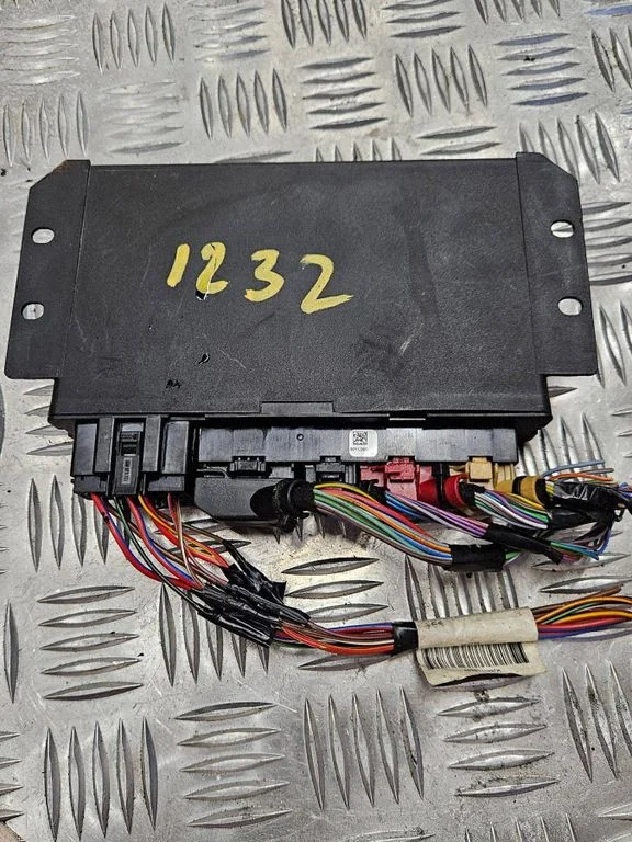 Komforta modulis – Audi A4 S4 B6 8E 8H (2001-2005)