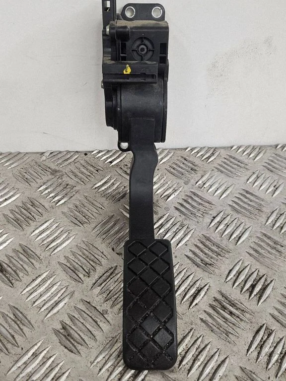 Accelerator throttle pedal 0280755063