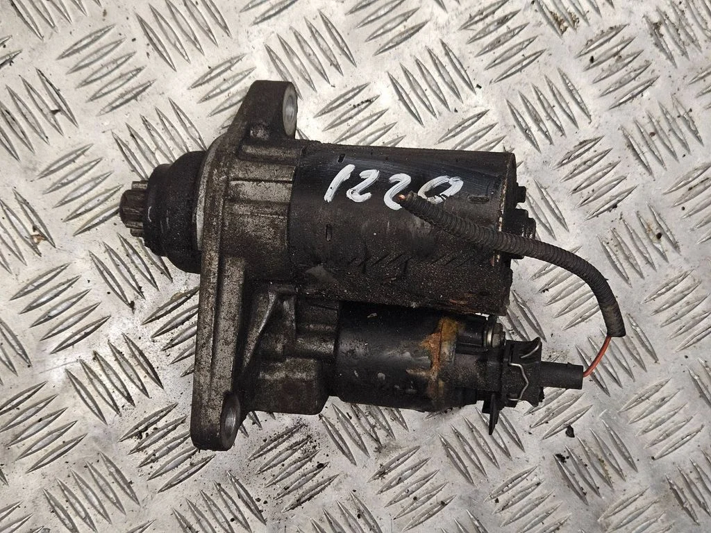 Starteris 02T911023G
