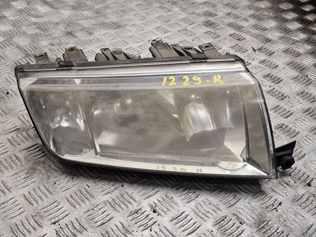 Headlight/headlamp – Skoda Fabia Mk1 (6Y) (1999-2007)