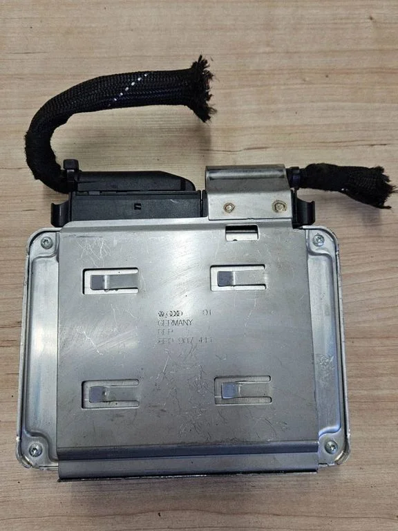 Mootori juhtplokk – Audi A4 S4 B6 8E 8H (2001-2005)