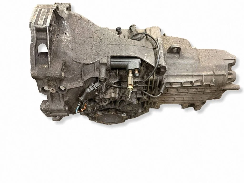 Mechaninė 5 pavarų dėžė