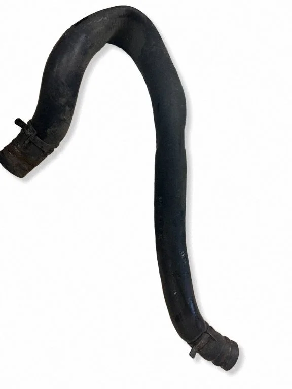 Variklio aušinimo vamzdelis (-ai)/ žarna (-os)