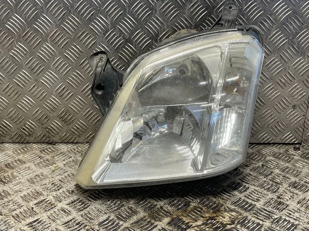 Reflektor – Opel Meriva A (2003-2010)