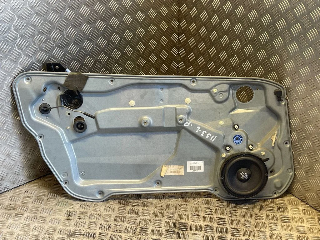 Priekinio el. lango pakėlimo mechanizmo komplektas