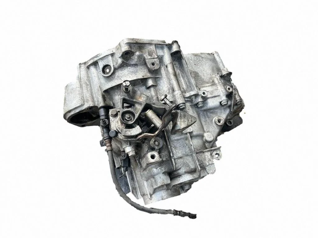 Mechaninė 6 pavarų dėžė