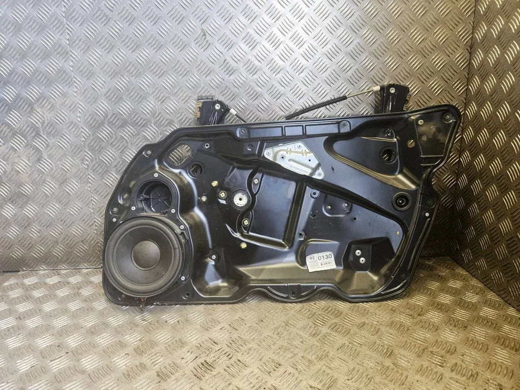 Priekinis el. lango pakėlimo mechanizmas be varikliuko