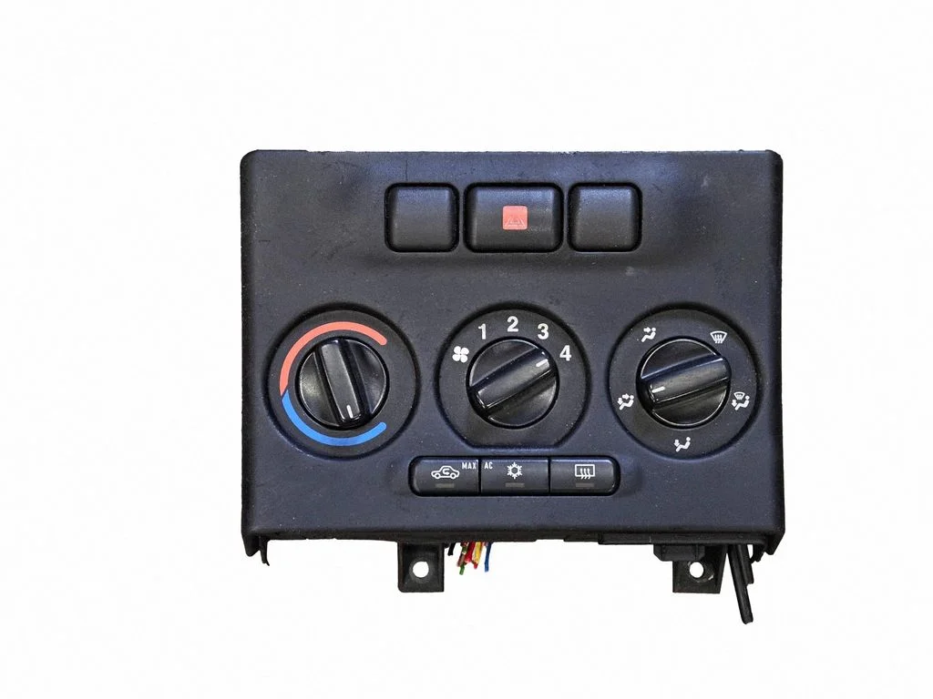 Climate control unit 024420732