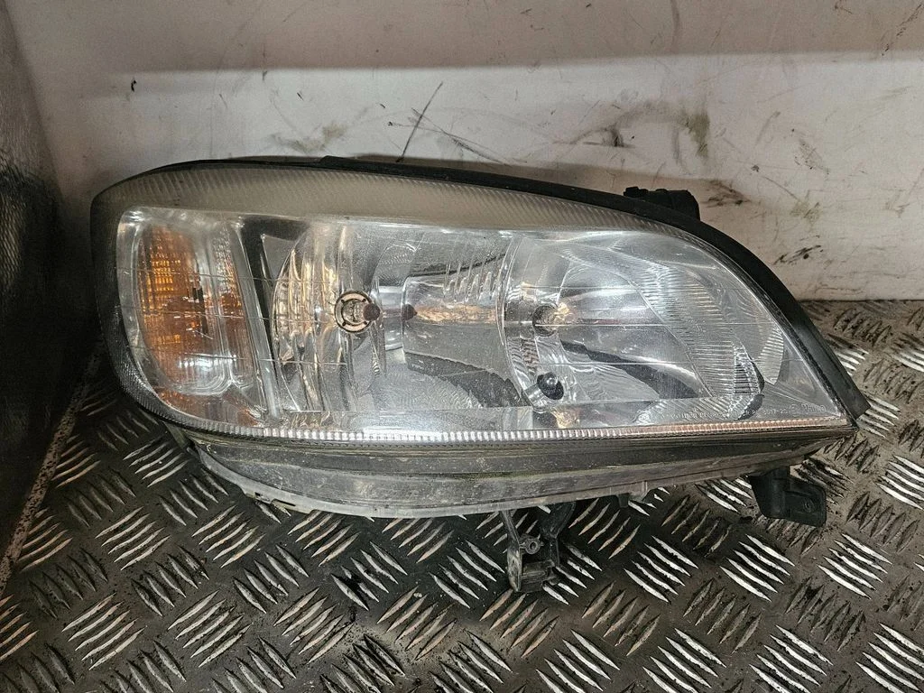 Headlight/headlamp – Opel Zafira A (1999-2005)