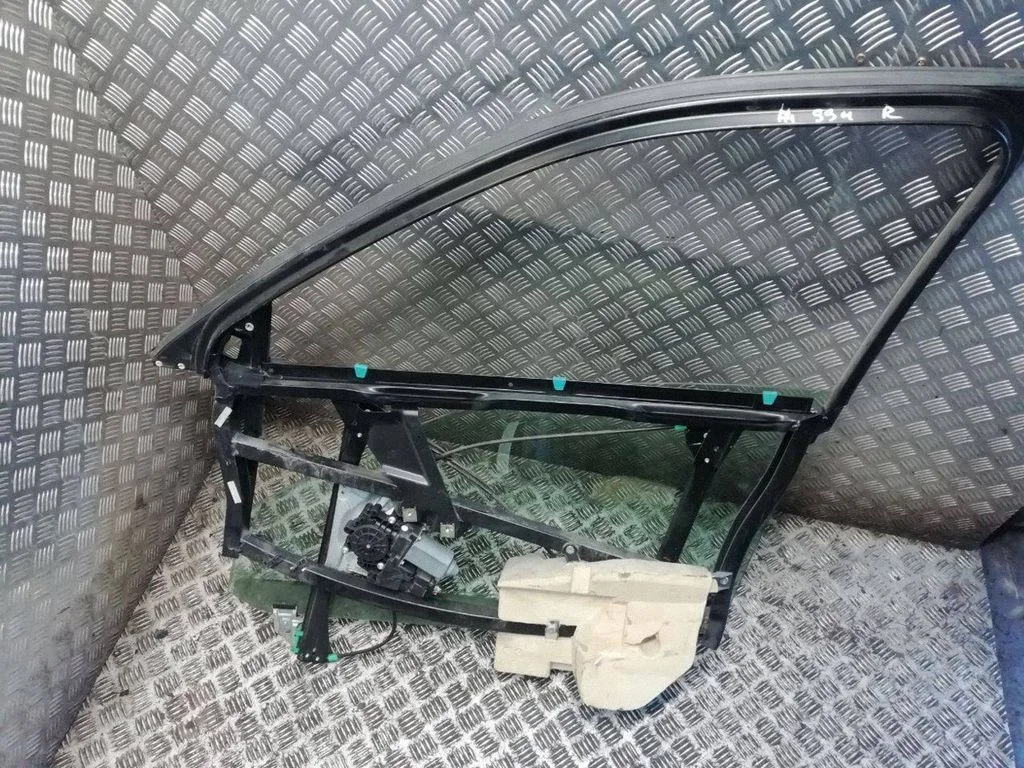 Priekinio el. lango pakėlimo mechanizmo komplektas