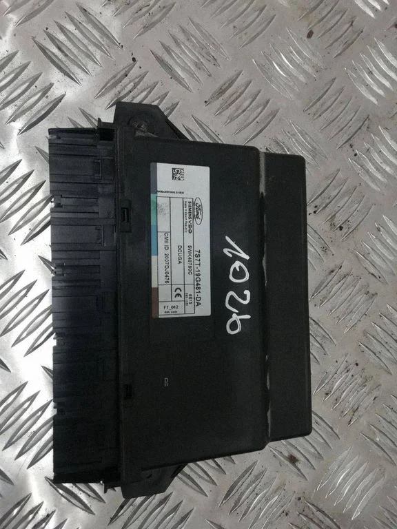 Komforta modulis 7S7T19G481DD