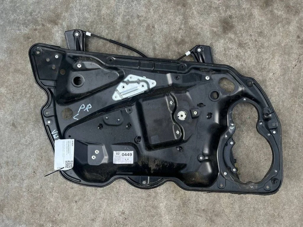 Priekinio el. lango pakėlimo mechanizmo komplektas