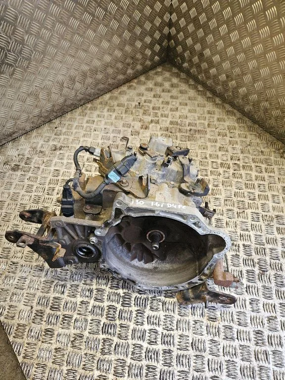 Mechaninė 6 pavarų dėžė