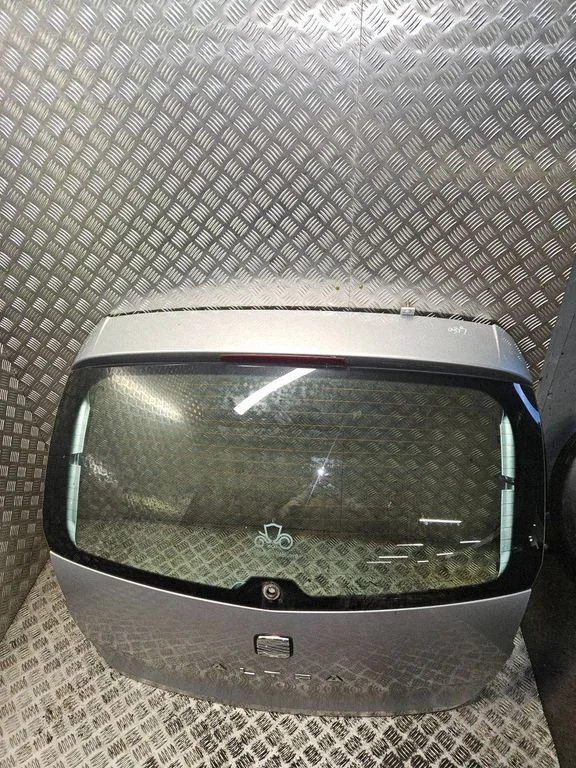 Tailgate/trunk/boot lid