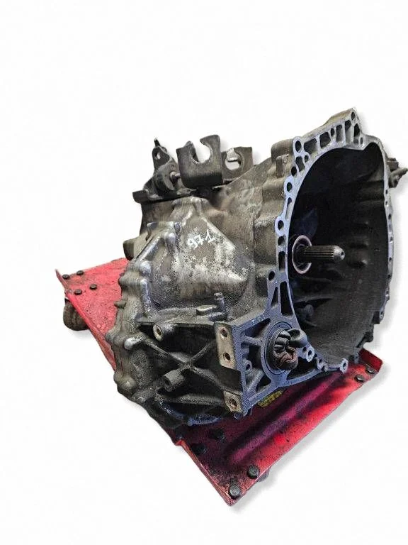 Mechaninė 6 pavarų dėžė