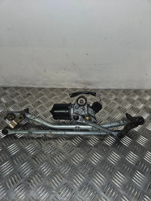 Front wiper linkage and motor – Citroen C3 (2002-2004)