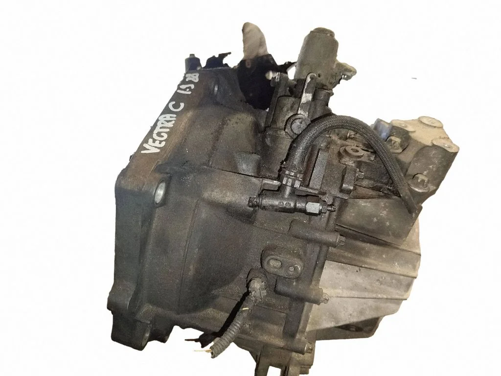 Mechaninė 5 pavarų dėžė