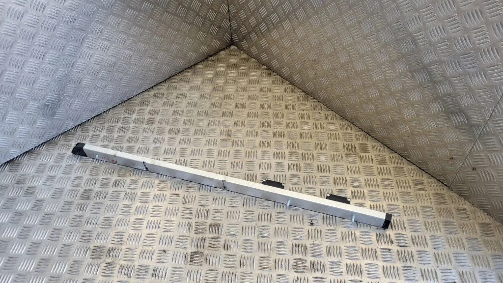 Kita bagažinės apdailos detalė