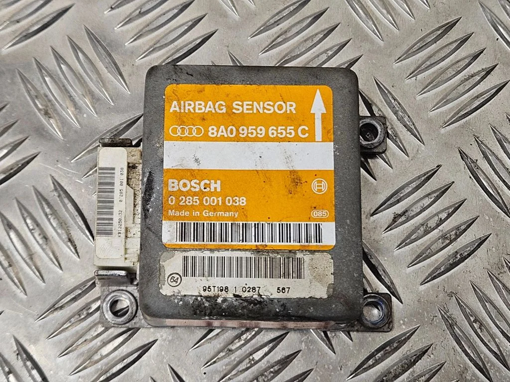 Drošības spilvenu vadības bloks 8A0959655C