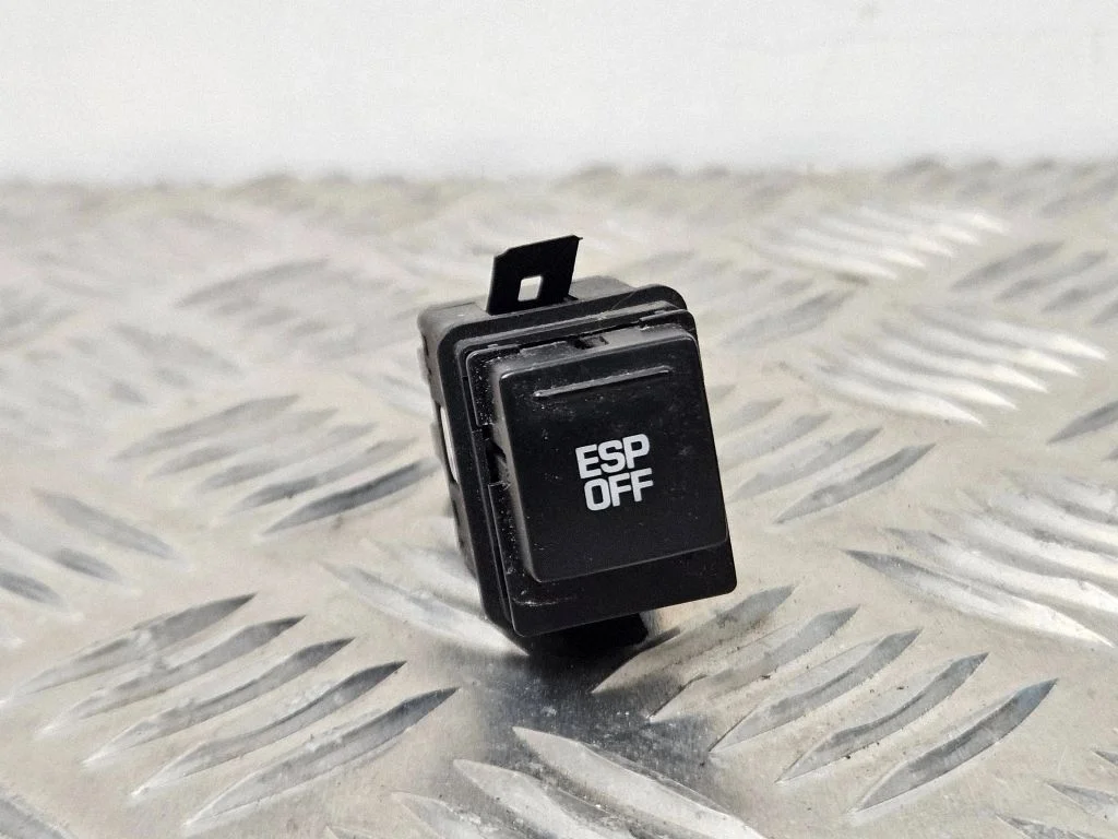 ESP (stabilumo sistemos) jungtukas