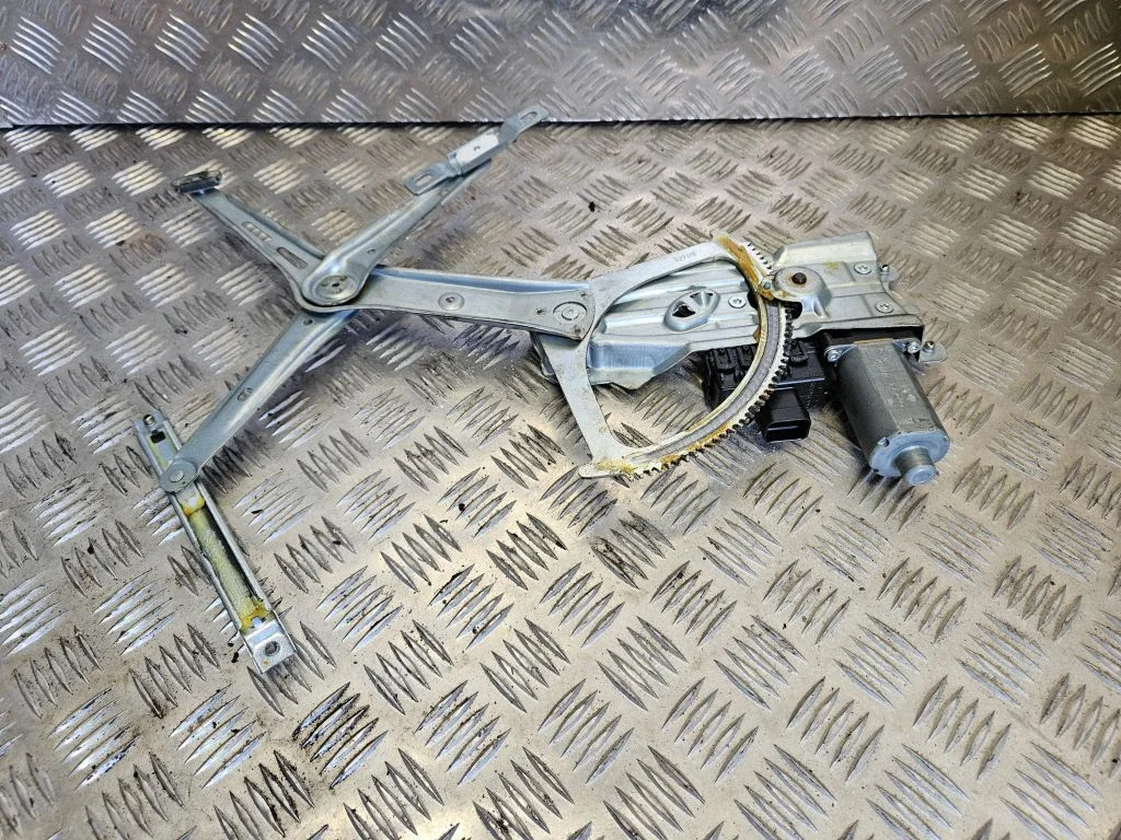 Priekinis el. lango pakėlimo mechanizmas be varikliuko