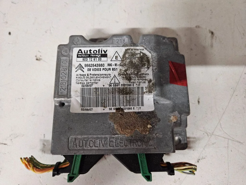 Turvapatjade juhtplokk – Citroen C4 I (2004-2010)
