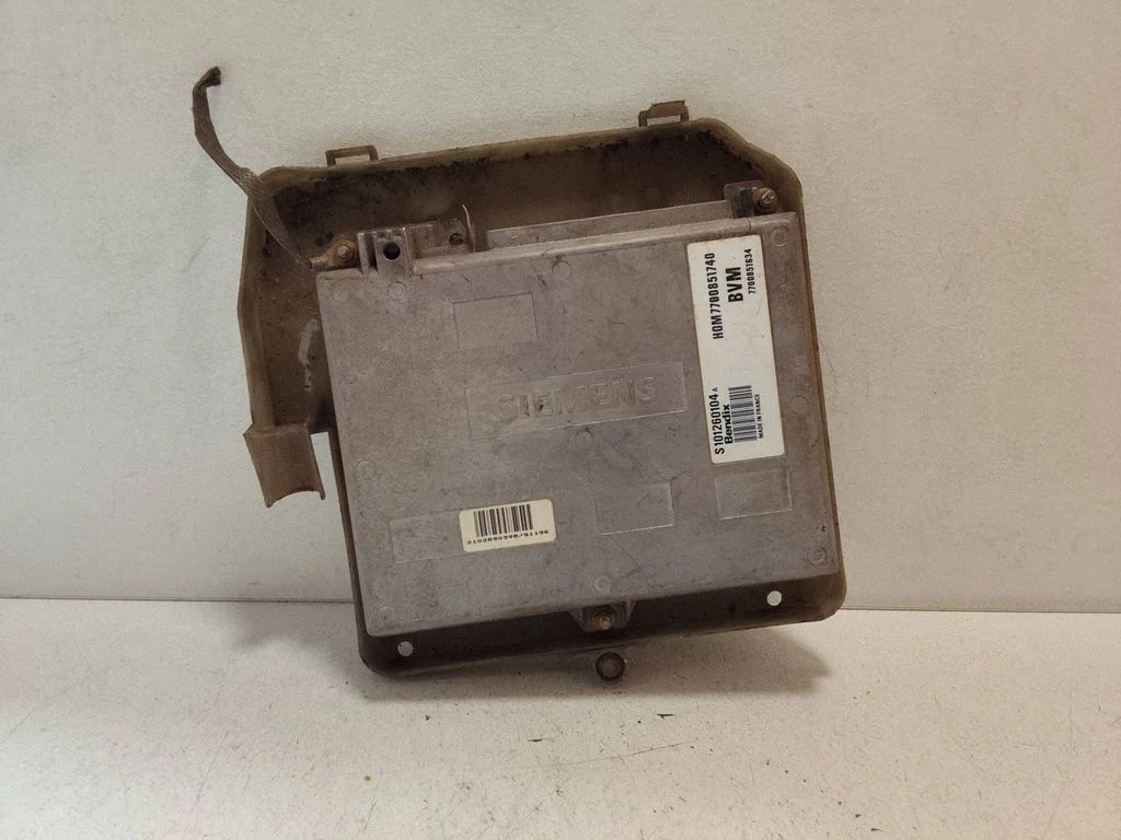 Engine control unit/module 7700851740