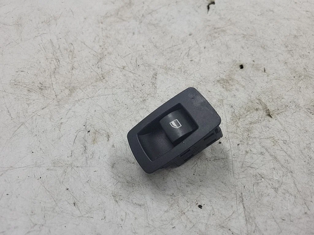 Elektriaknate lüliti 6945874