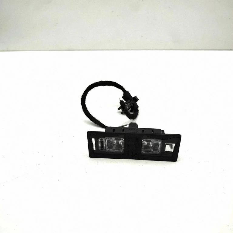 Number plate light 8W6943021A