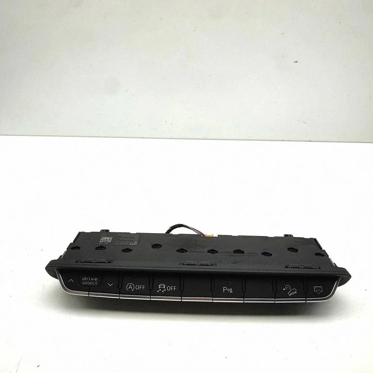 A set of switches 8W0925301