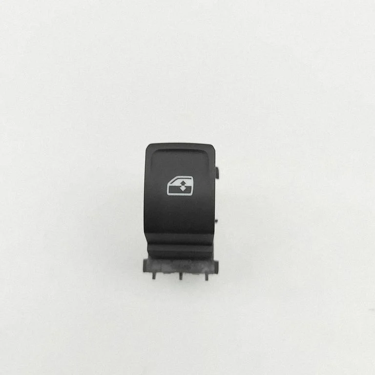 Electric window control switch – Volkswagen Passat B8 (2015-2023)