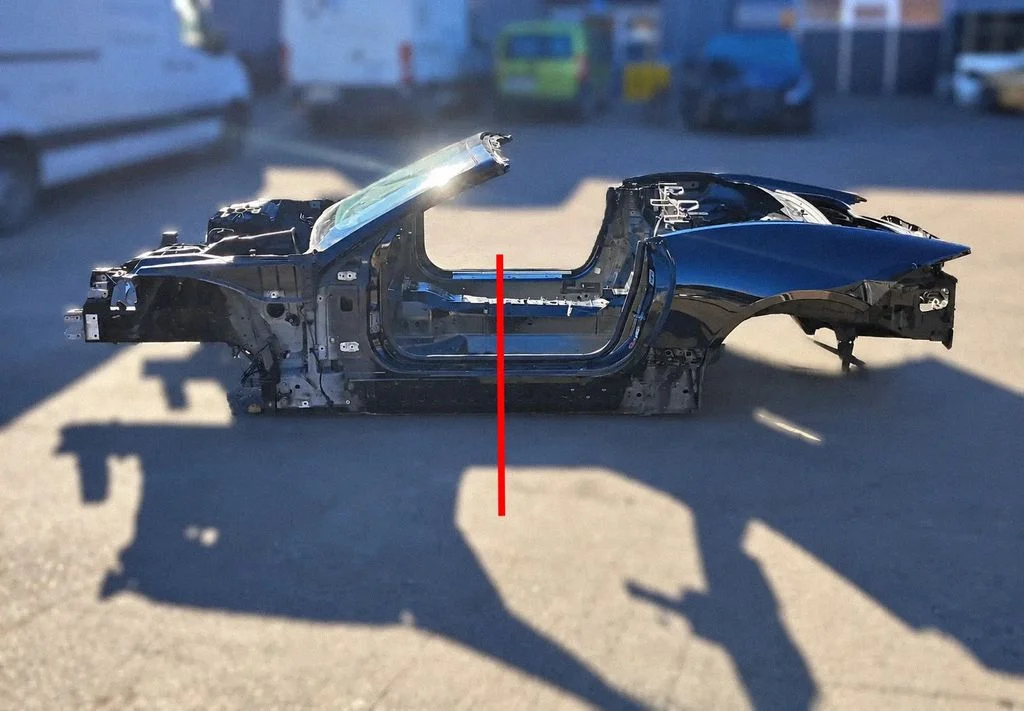 Esimene küljepaneel – Jaguar F-Type (2013-), vasak