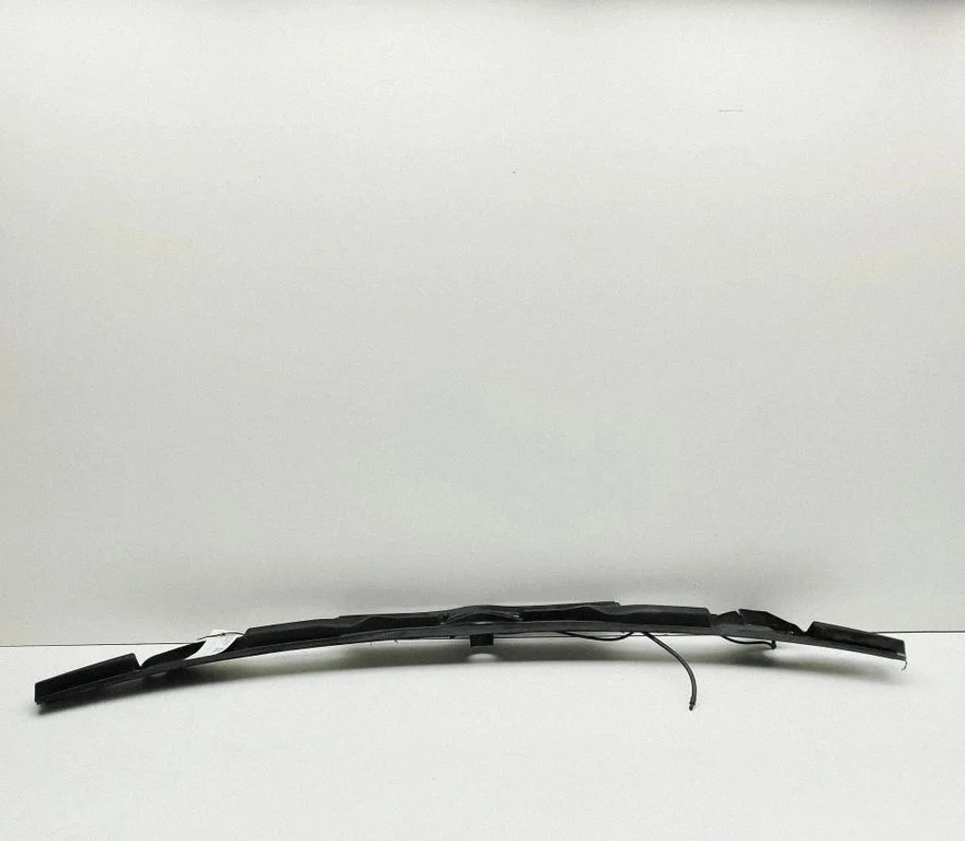 Klaasipuhastite iluliist(id) 6W83021B42B – Jaguar F-Type (2013-)