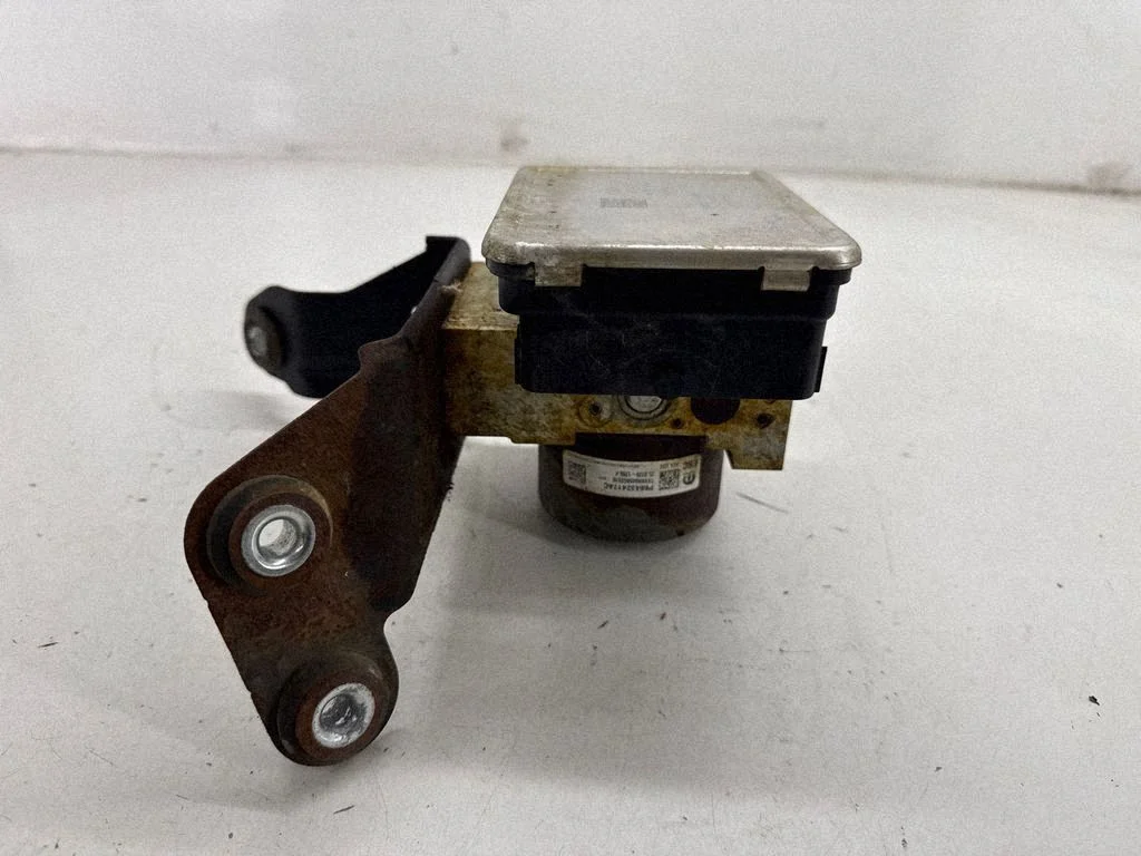 ABS-plokk – Dodge RAM 1500 DS (2009-)