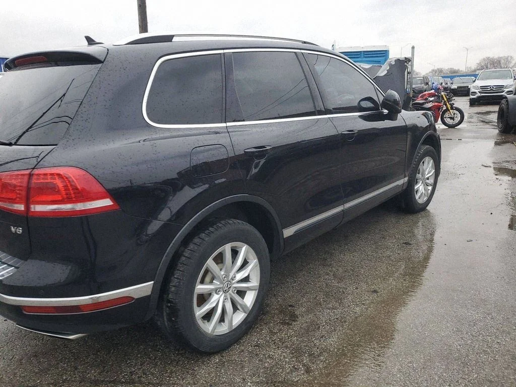 Volkswagen Touareg